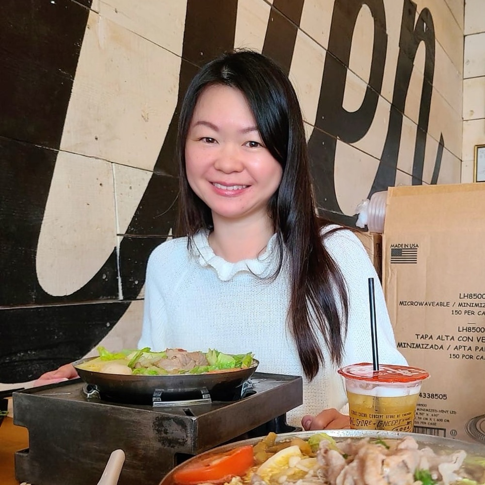 Meet your Posher, Lily